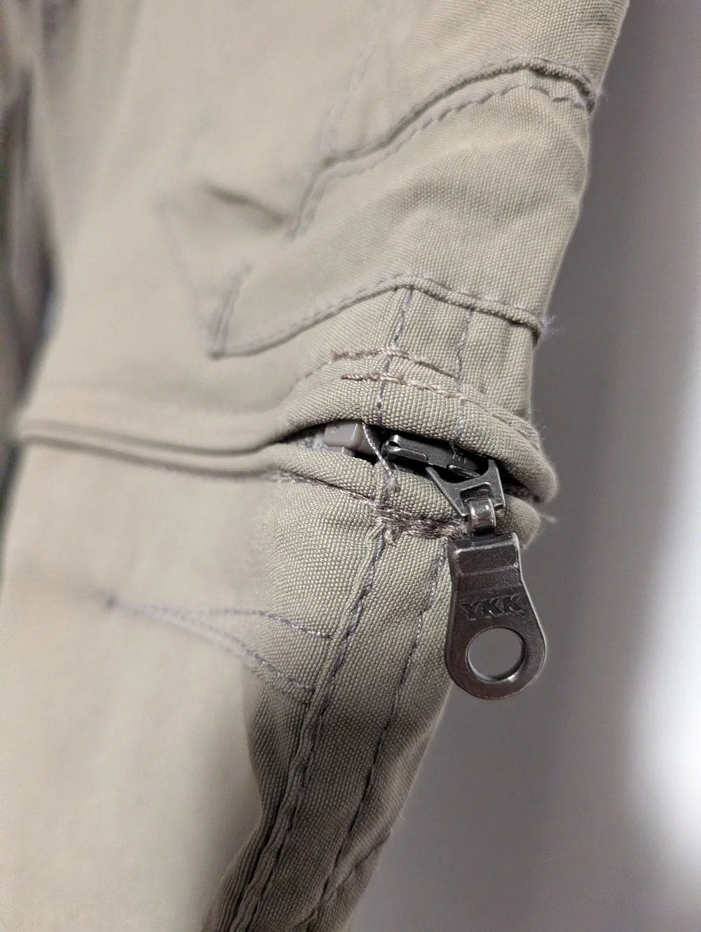KÜHL Men's Renegade Convertible Pants, designed for versatile outdoor hiking - Picture 5 of 16